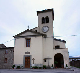 La facciata della chiesa